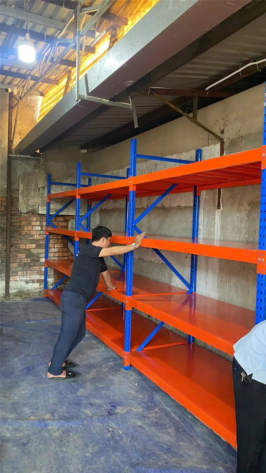 Kho lưu trữ nhiều tầng · Kệ trung tải 08